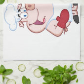 ソーセージのフォークを持つ幸せなブタのシェフ キッチンタオル (折り畳み)