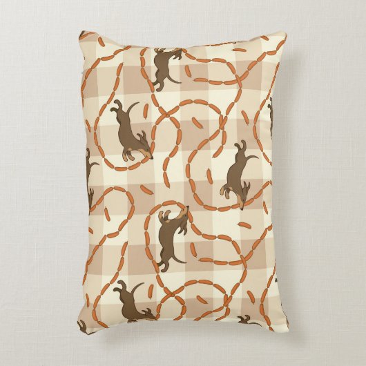 ソーセージの背景を持つ幸運な犬 アクセントクッション (正面(垂直))