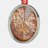ソーセージピザ厚いクラスト食品クリスマス メタルオーナメント (左)