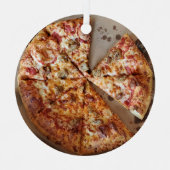 ソーセージピザ厚いクラスト食品クリスマス メタルオーナメント (正面)