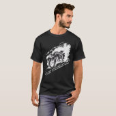 ソ連のURALのような重いバイクは怖くない Tシャツ (正面フル)