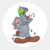 ゾウが大きな汚れた足シールを手に ラウンドシール (正面)