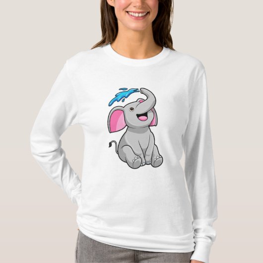 ゾウが水を跳ねて来る Tシャツ (正面)
