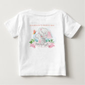ゾウさんと蝶の屋外遊びをパーソナライズしよう ベビーTシャツ (裏面)