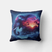 ゾウのシルエットと日の入り鮮やかとの融合 クッション (裏面)