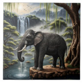 ゾウ威厳のあるズが穏やかな滝で飲む タイル (正面)