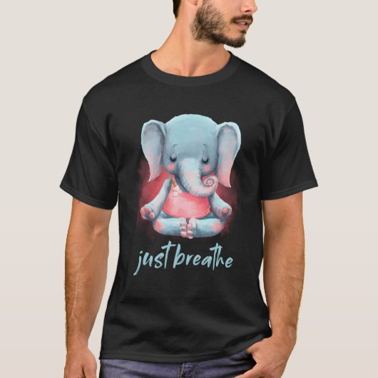 ゾウ瞑想ガネシャティーピラツヨガアニマ Tシャツ (正面)