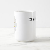 ゾンビの戦闘の学校のインストラクターのマグ コーヒーマグカップ (中央)