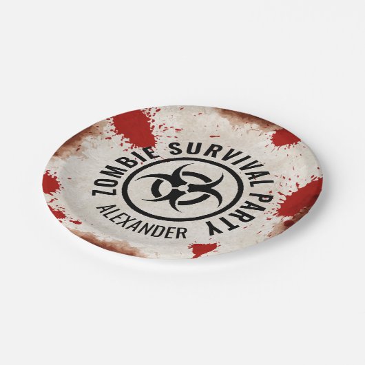 ゾンビの生存パーティーのサビれた看板と血 ペーパープレート (アングル)