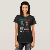 ゾンビは脳を食べる 心配しないで、あなたは安全です Tシャツ (正面フル)