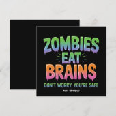 ゾンビは脳を食べる？ 心配しないで、あなたは安全 面白い 招待状 (正面/裏面)