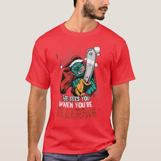 ゾンビサンタのチェーンソーホラー映画好きの男性へのギフト Tシャツ (正面)