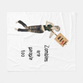 ゾンビピンアップガール抗議Iフリースブランケット フリースブランケット (正面(横))