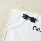 ゾンビピンアップガール抗議IIビーチタオル ビーチタオル (インサイチュ)