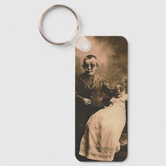 ゾンビ兄弟姉妹 キーホルダー (正面)