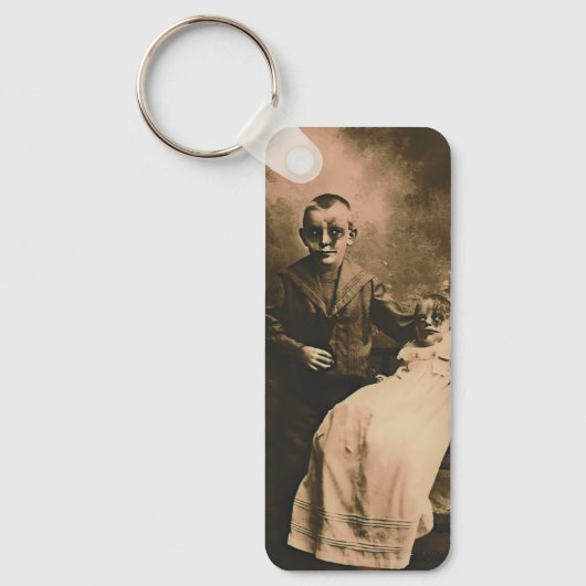 ゾンビ兄弟姉妹 キーホルダー (正面)