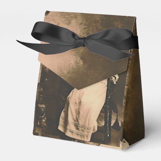 ゾンビ兄弟姉妹 フェイバーボックス (正面サイド)