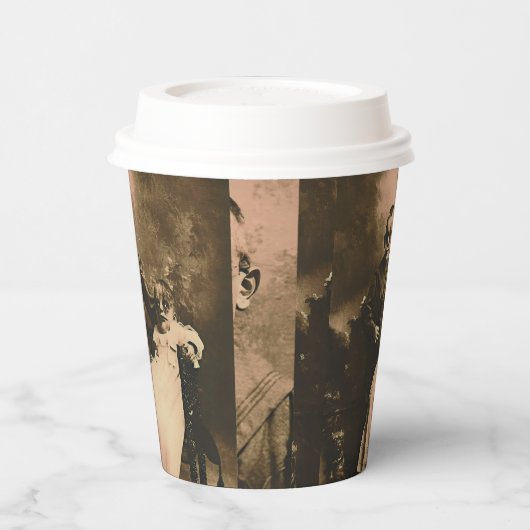 ゾンビ兄弟姉妹 紙コップ (左)