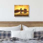 タイのアジアゾウ白熱［赤熱］光を放つズ キャンバスプリント (インサイチュ (寝室))