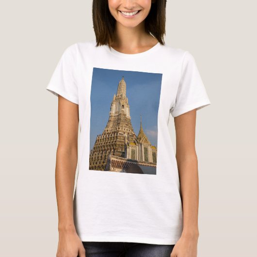 タイのバンコクにあるワット・アルン寺院 Tシャツ (正面)