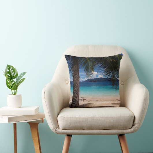 タイの水酸化カリウム溶液のWaiの島のビーチ クッション (椅子)