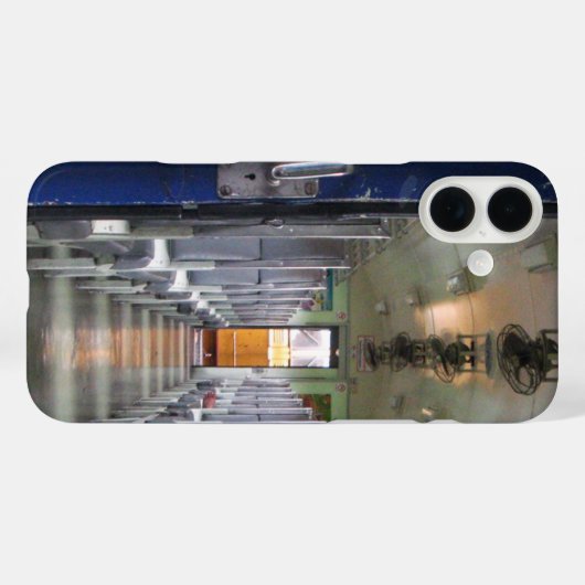 タイの電車の中で…東南アジア旅行 Case-Mate iPhoneケース (裏面 (横))