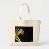 タイガーが近づく – 野生動物のアートワーク ラージトートバッグ (正面)