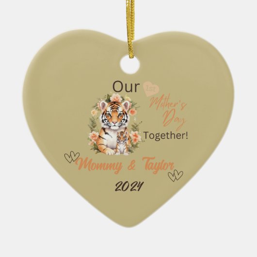 タイガーとベビー一緒に最初の母の日 セラミックオーナメント (正面)