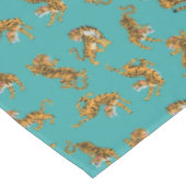 タイガーオンティール（緑がかった色）パターン テーブルクロス (アングル)