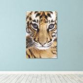 タイガーカッブ キャンバスプリント (インサイチュ (ウッドフロア))