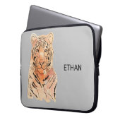 タイガーデザインオンラップトップスリーブ ラップトップスリーブ (正面左)