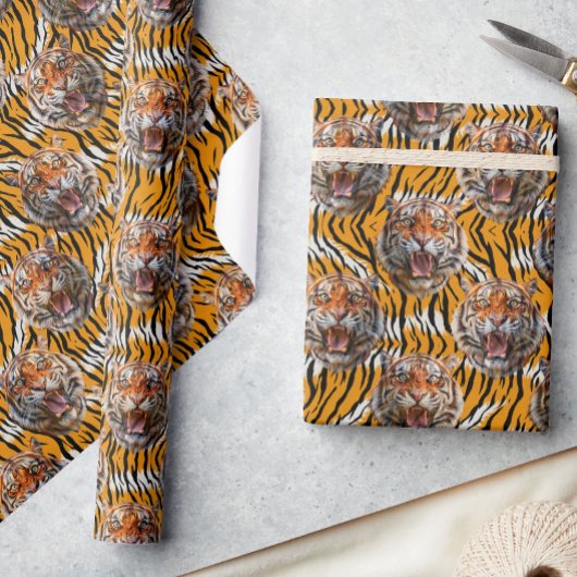 タイガーヘッドオンタイガースキンアニマルプリントデザイン ラッピングペーパー