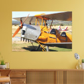 タイガーモスの黄色い二面飛行機 キャンバスプリント (インサイチュ (リビング))