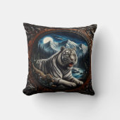 タイガーリラックスの山威厳のあるの中 クッション (正面)