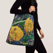 タイガーリリー クロスボディバッグ (クローズアップ)