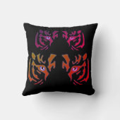 タイガー顔ブラック クッション (裏面)