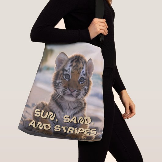 タイガーCub "太陽、砂、およびストライプビーチ" クロスボディバッグ (クローズアップ)