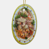 タイスパイシーソーセージサラダ…アジア通り食品 セラミックオーナメント (左)
