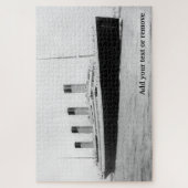 タイタニックは1912年4月10日にサウサンプトンを出発。 ジグソーパズル (縦)