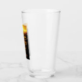 タイタンは土星の最大の衛星 タンブラーグラス (左)