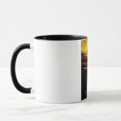 タイタン  サターンの最大の衛星 マグカップ (左)