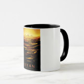 タイタン  サターンの最大の衛星 マグカップ (正面右)