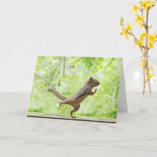 タイチーをやっているかわいいリス カード (黄色い花)