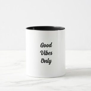 タイトルがGoodVibesのみのマグカップ マグカップ