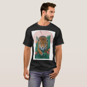 タイトルアイディア：短くて甘い：ジャガー・プロール・ジャングル Tシャツ (正面フル)