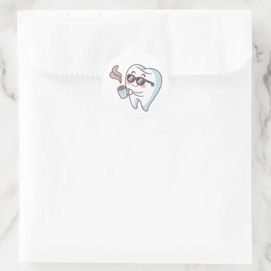 タイトル:クールサングラス&コーヒーの歯の漫画 ラウンドシール (バッグ)