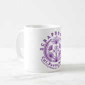 タイトル: 「スクラップブックユーザー – 切り取り、貼り付け、繰り返し」 コーヒーマグカップ (正面左)