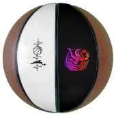 タイトル：ダイナミックな女性バスケットボールシルエットロゴ バスケットボール (縦)