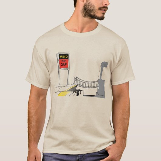 タイトル:Mind the Gap - Surreal London Train Art Tシャツ (正面)