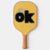 タイトル：「OK Vibes -シンプル&はっきりした」 ピックルボールラケット (裏面)